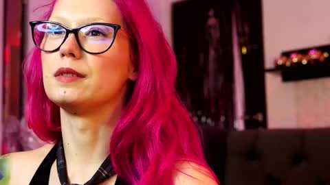 Ginger The Cringer online show from February 28, 9:10 am