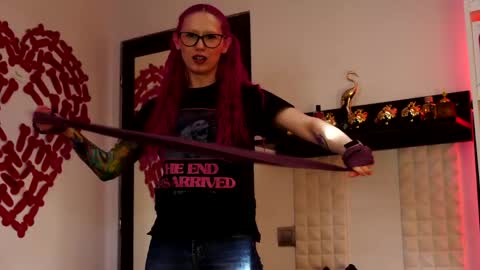 Ginger The Cringer online show from April 26, 9:40 am