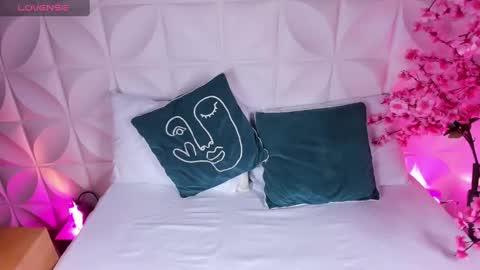  CORA  online show from January 13, 12:35 pm