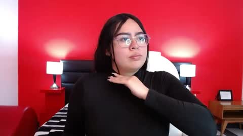 Snapshot of cora_15 chatting on April 15, 11:39 am Cora online show from April 15, 11:39 am