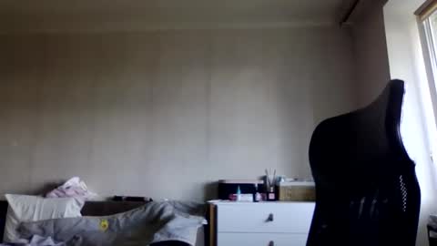 cora_fora online show from September 11, 7:08 am