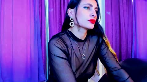 Coral  online show from February 19, 6:43 pm