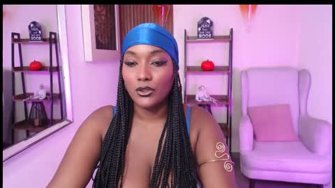 Coral online show from November 10, 6:18 pm