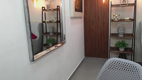 Coral online show from December 17, 11:05 am