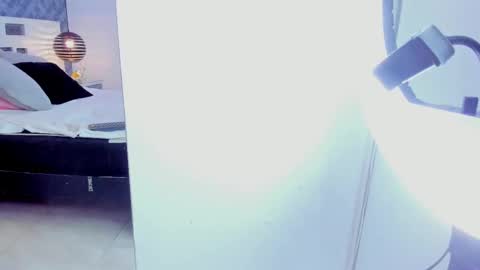 coralharmon online show from December 4, 5:22 pm