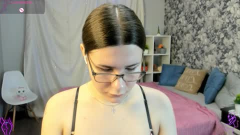 Coraline online show from March 27, 8:37 am