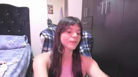 Coraline uwu     Bienvenidos al dulce mundo de Coraline    Hola amores soy Coraline  Una chica  tierna juguetona online show from March 7, 2:58 pm