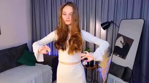 Lia online show from November 8, 3:34 pm