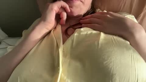 cordelia65 online show from May 12, 10:40 pm