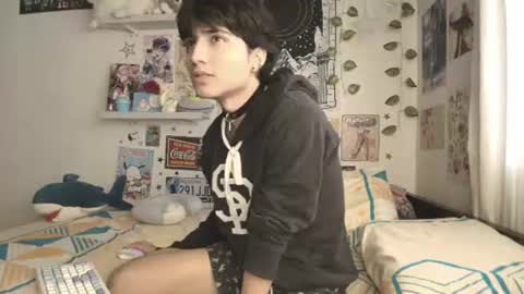 Corey Glenn online show from July 11, 2:42 pm