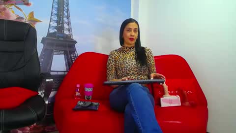 Snapshot of cortney_tayler chatting on September 16, 7:48 pm cortney tayler online show from September 16, 7:48 pm