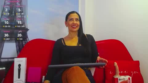 Snapshot of cortney_tayler chatting on October 2, 7:10 pm cortney tayler online show from October 2, 7:10 pm