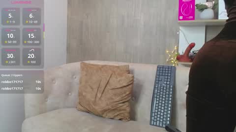 Snapshot of cortney_tayler chatting on October 24, 2:57 pm cortney tayler online show from October 24, 2:57 pm