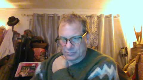 CoryAssMan online show from April 4, 7:50 am