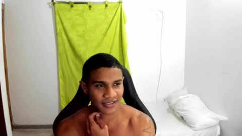 Ethan  online show from July 14, 12:24 am