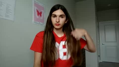 cosmicbae777 online show from November 1, 8:00 pm