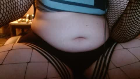 Snapshot of cosmicjones88 chatting on January 4, 1:31 am cosmicjones88 online show from January 4, 1:31 am