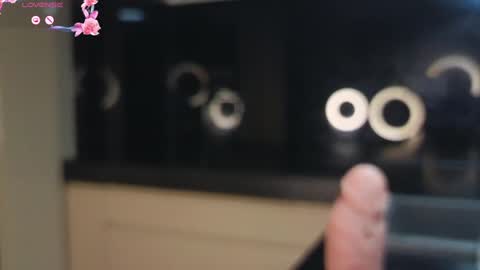 Lili online show from December 12, 10:31 pm