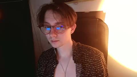 Barry online show from April 18, 7:58 pm