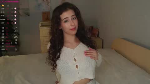 Luna online show from November 24, 4:18 pm