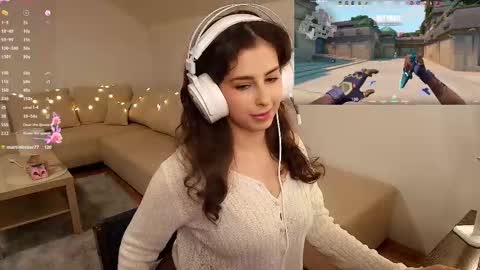 Luna online show from March 12, 6:47 pm