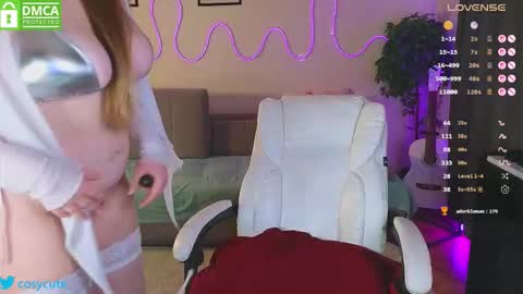 Katy online show from November 29, 5:05 pm