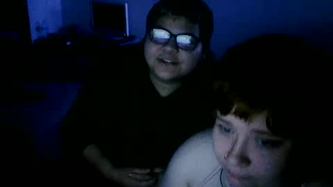 Snapshot of cottagecam chatting on June 18, 6:02 am Pup Null online show from June 18, 6:02 am
