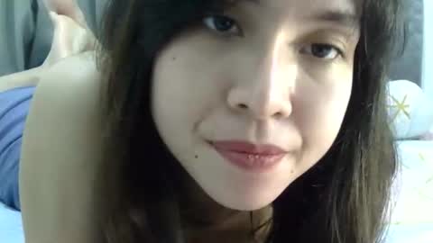 Liz Gwyneth Charlota online show from May 8, 7:19 pm