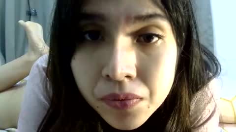 Liz Gwyneth Charlota online show from May 14, 2:24 pm