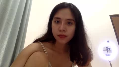 Liz Gwyneth Charlota online show from May 22, 3:13 am
