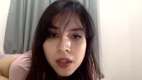 Liz Gwyneth Charlota online show from May 26, 1:40 pm