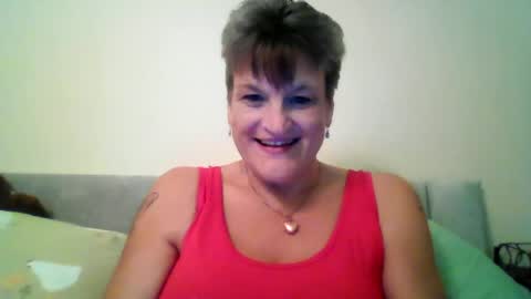 Snapshot of countryhoney71 chatting on July 18, 12:37 am countryhoney71 online show from July 18, 12:37 am