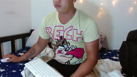 Nikol y  tomy online show from December 9, 2:13 am