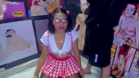 Snapshot of couple_latin2025 chatting on September 24, 12:36 am couple_latin2025 online show from September 24, 12:36 am