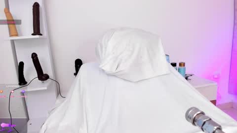 Maria  online show from November 2, 5:26 pm