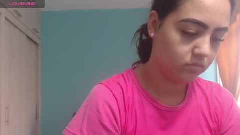  ALEJANDRO Y EMILY  online show from December 16, 12:10 pm