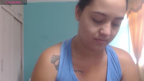  ALEJANDRO Y EMILY  online show from January 12, 2:55 pm