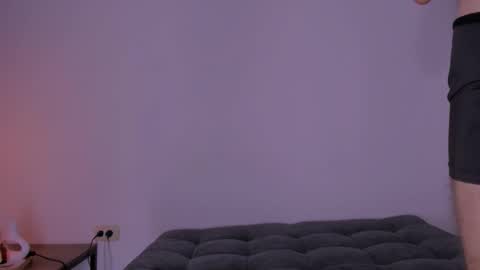 Couple sexxo online show from September 10, 2:44 am