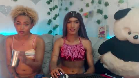 ALEXA  KIM online show from March 10, 9:51 pm