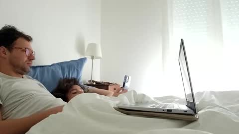 couplelille59 online show from November 10, 10:14 am