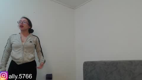 Snapshot of coupleperv666 chatting on July 24, 1:14 am COUPLE PERV online show from July 24, 1:14 am
