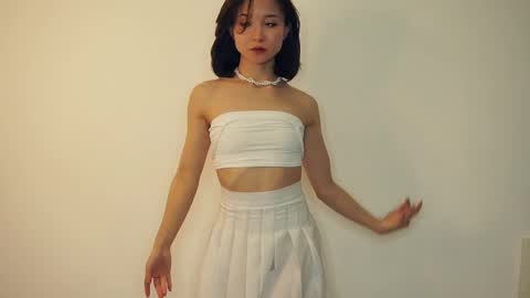 Snapshot of coventinaashfield chatting on February 21, 2:38 pm Yui online show from February 21, 2:38 pm