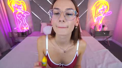 cozymell online show from November 19, 2:17 pm