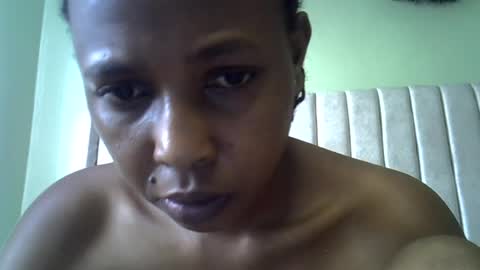 Snapshot of crammy_freaky chatting on July 5, 9:05 am crammy_freaky online show from July 5, 9:05 am