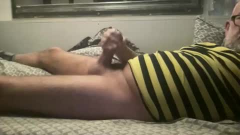 crapaud75018 online show from December 30, 3:35 pm