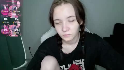 crash_test13 online show from October 30, 8:49 am