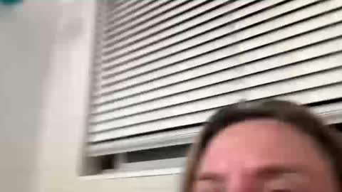 Snapshot of craul2130 chatting on October 1, 12:00 pm craul2130 online show from October 1, 12:00 pm