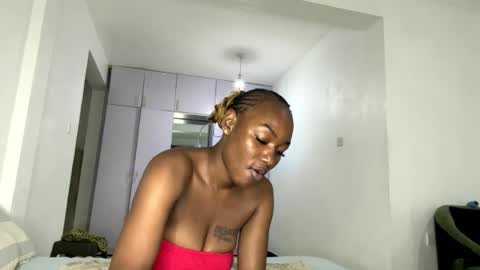 Taliee online show from July 23, 3:43 pm