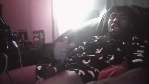 Snapshot of craze320084 chatting on December 10, 5:50 am craze320084 online show from December 10, 5:50 am