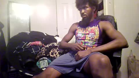 Snapshot of craze320084 chatting on September 13, 11:15 pm craze320084 online show from September 13, 11:15 pm